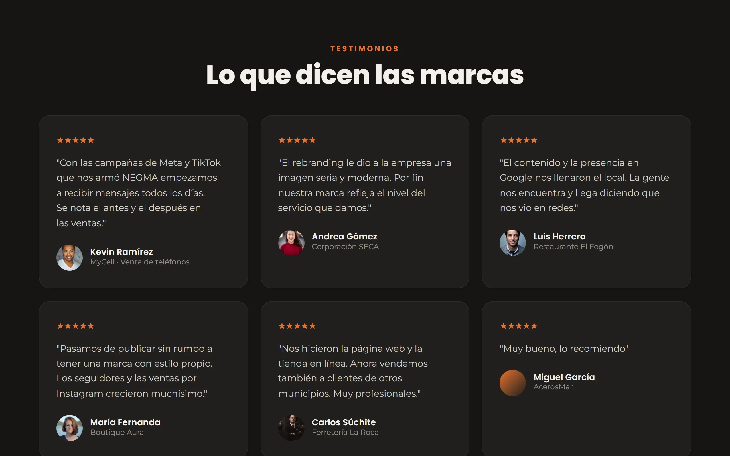 Testimonios de clientes en el sitio para empresas
